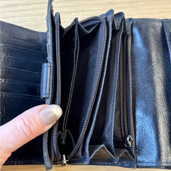 Patricia Nash Floral Leather Wallet in Rich Sienna /Purple Tones NWOB - Picture 7 of 12